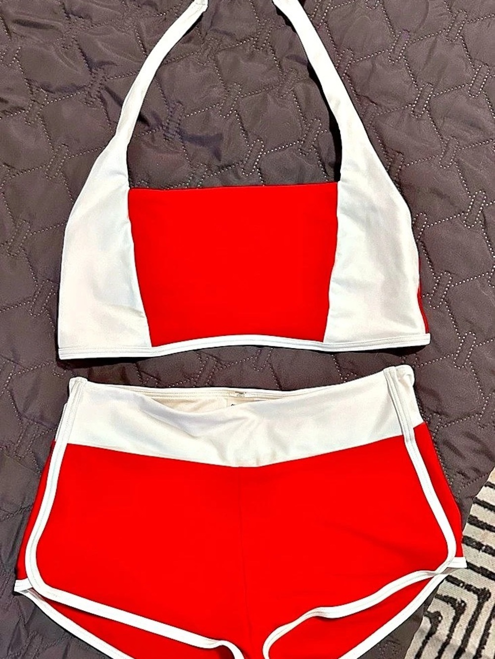 Old Navy Color Block Bikini Set in Red & White. Top Size Medium. Bottom Size Sma